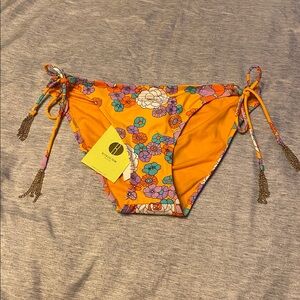 R Collections by Raisins Bikini Bottom Sz M Floral w/ Gold Tassels NWT